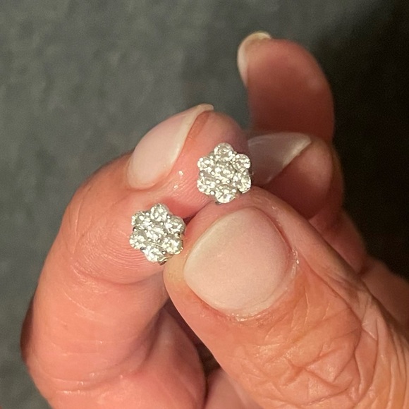 Unlisted items - Picture 9 of 10